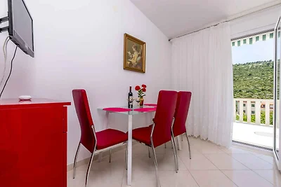 Ferienwohnung mit Balkon und Klimaanlage