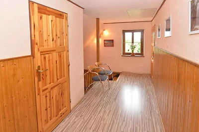 Hütte mit Blick auf das Isergebirge