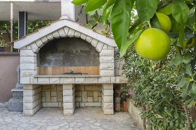 Studio mit Klimaanlage und Balkon in Vodice