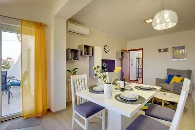 Appartamento Vacanza con famiglia Ližnjan
