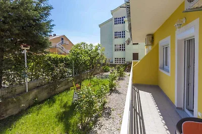 Ferienwohnung mit Balkon und Klimaanlage