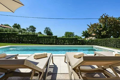Ferienwohnung mit Pool, Klimaanlage
