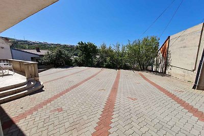 Ferienwohnung mit Terrase und Klimaanlage