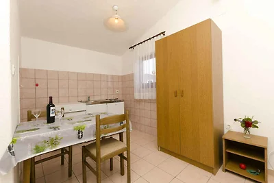 Appartamento Vacanza con famiglia Okrug Gornji