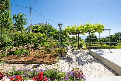 Ferienwohnung mit Balkon und Klimaanlage