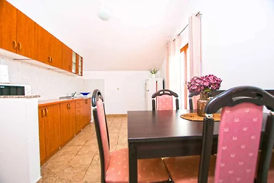 Gemütliche Ferienwohnung Tina mit Meerblick i