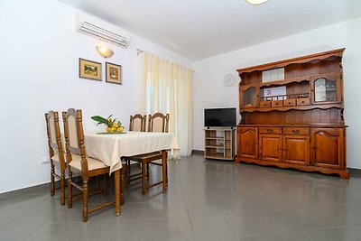 Ferienwohnung mit Klimaanlage und Grill