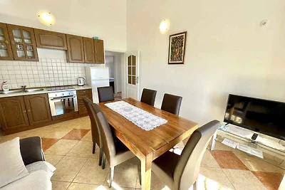 Ferienwohnung mit Balkon und Meerblick