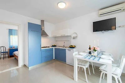Ferienwohnung mit Balkon und Grill