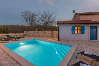 Vakantiehuis Ontspannende vakantie Buje
