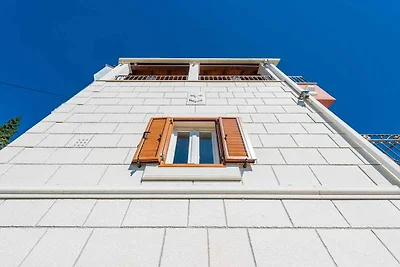 Ferienhaus mit Pool, Klimaanlage und