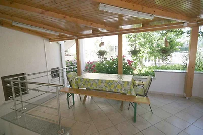 Ferienwohnung mit Klimaanlage und Balkon