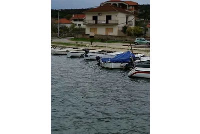 Ferienwohnung mit Klimaanlage direkt am Meer 