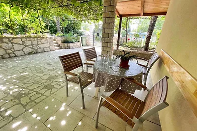 Ferienwohnung Modern mit Klimaanlage und WLAN