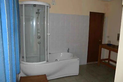 Mobilehome mit Terrasse, Pool und Klimaanlage