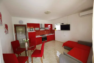 Ferienwohnung mit Terrasse in Meernähe