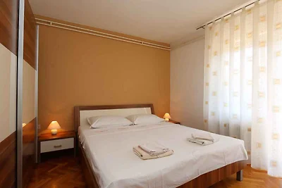 Ferienwohnung mit Balkon und Meerblick