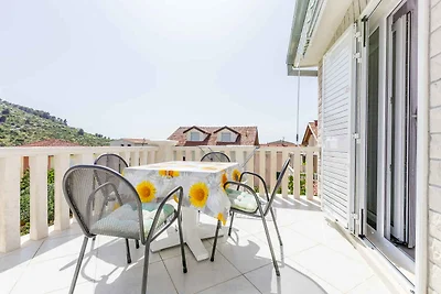 Ferienwohnung mit Balkon und Klimaanlage