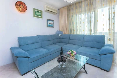 Ferienwohnung mit Balkon und Meerblick