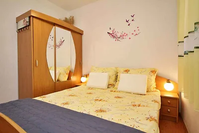 Ferienwohnung mit Terrasse und Klima