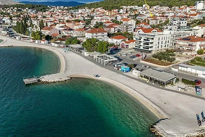 Gemütliche Unterkunft Palm Tree in Okrug