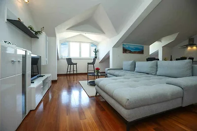 Moderne Seafront Apartments in Mrljane auf de