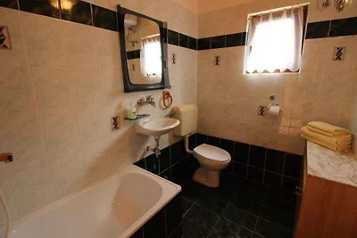 Ferienwohnung in ruhiger und grüner Lage