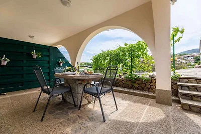 Appartamento Vacanza con famiglia Vrbnik