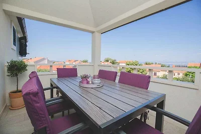 Ferienwohnung mit Terrasse, Meerblick