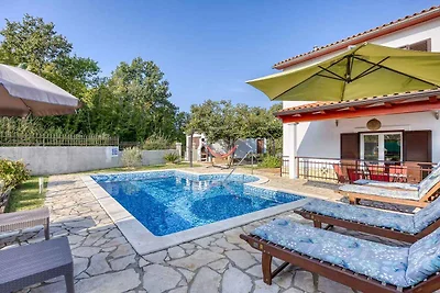 Ferienhaus mit Pool