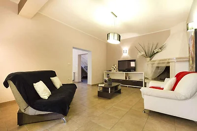 Geräumige Villa in Žminj – Ihr Rückzugsort fü