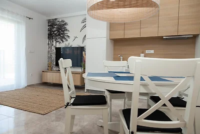 Ferienwohnung mit Terrasse und Klimaanlage