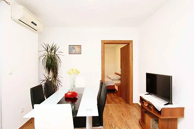 Ferienwohnung mit Klimaanlage und Grill