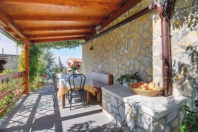 Ferienwohnung mit Pool und Spielplatz