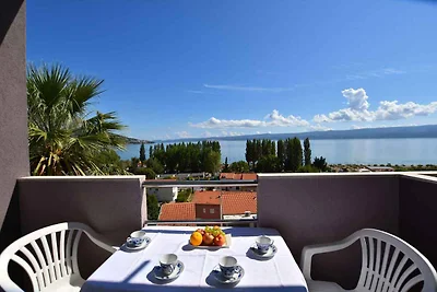 Ferienwohnung mit Balkon und Meerblick