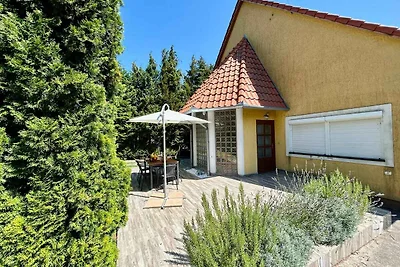 Ferienhaus mit Terrasse und Klimaanlage