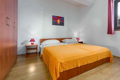 Ferienwohnung mit Klimaanlage und Grill