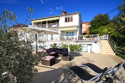 Ferienwohnung mit Terrasse und Meerblick