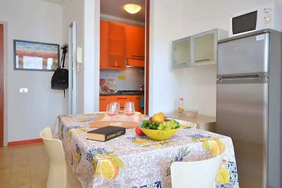 Ferienwohnung mit Klimaanlage und Balkon