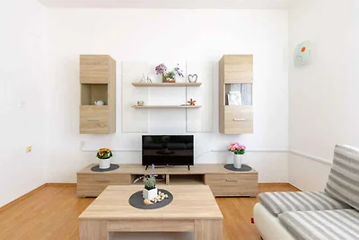 Ferienwohnung mit Meerblick 250 m vom Strand