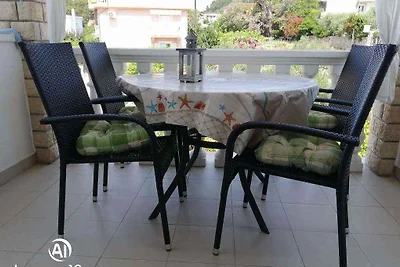 Ferienwohnung mit Meeresblick und Terrasse