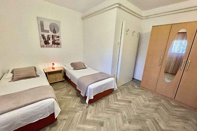 Ferienwohnung klimatisiert mit Balkon