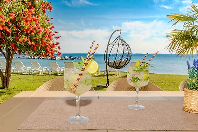 Modernes Erdgeschoss-Apartment Batela mit Mee