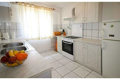 Ferienwohnung mit Klimaanlage und Balkon