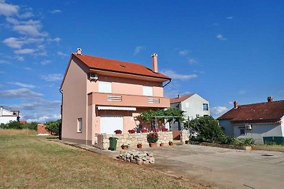 Ferienwohnung mit Terrasse und Klimaanlage