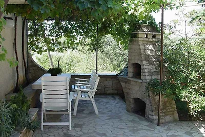 Neu renoviertes Studio-Apartment mit Terrasse