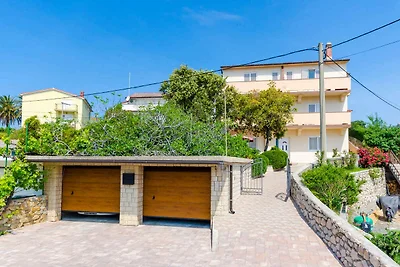 Ferienwohnung mit Klimaanlage und Balkon in