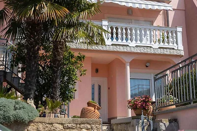 Ferienwohnung mit Klimaanlage, Sat-TV, Meerbl