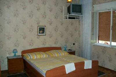 Ferienwohnung mit Terrasse und Klimaanlage