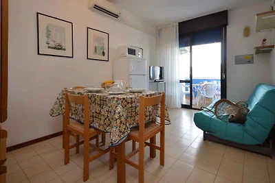 Ferienwohnung mit Klimaanlage und Balkon